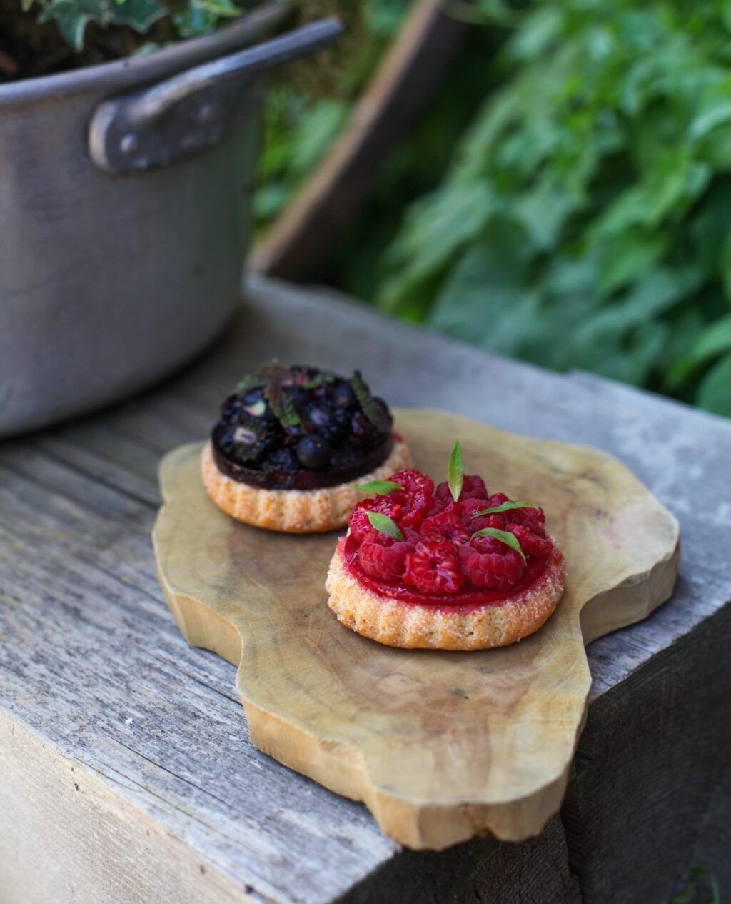 Instagram post from enfinbarr. This post is in position 3.